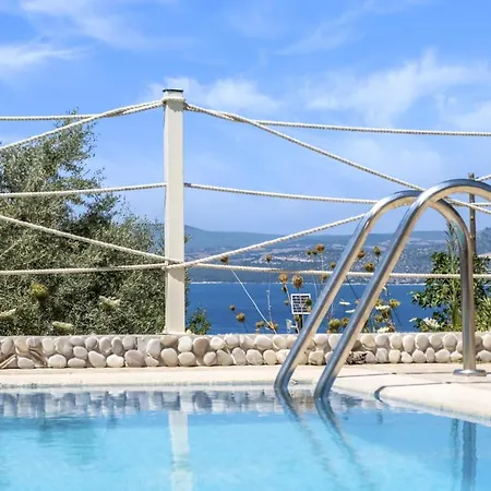 Apartment Oceanida Aktaia